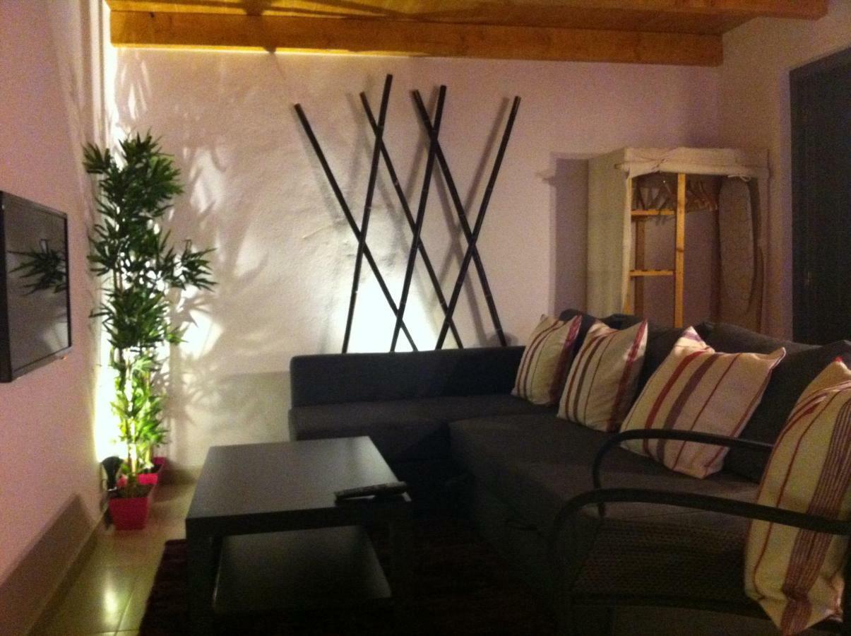 Lovely House Lagos Bagian luar foto